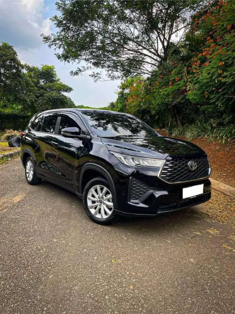 TOYOTA INNOVA ZENIX V 2.0 AT 2026 HITAM KM 3RB...