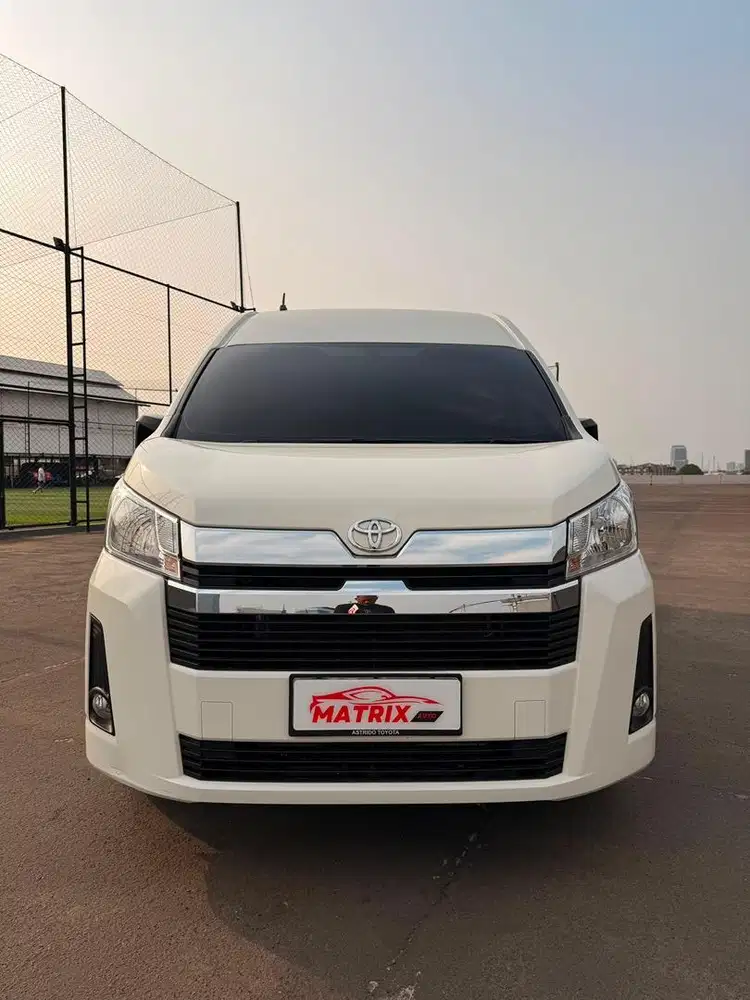 Toyota Hiace Premio 2026 nik 2025