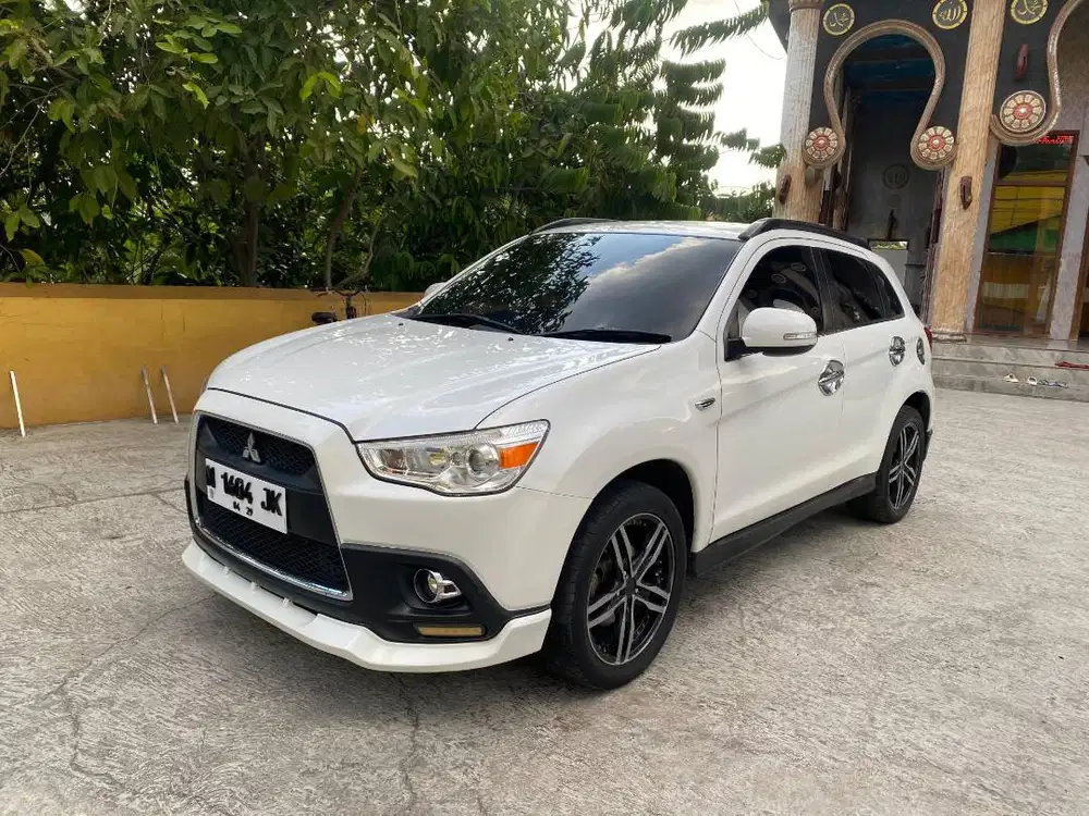 Mitsubishi Outlander Sport 2.0 GLS 2013 H is sekoto badas kediri