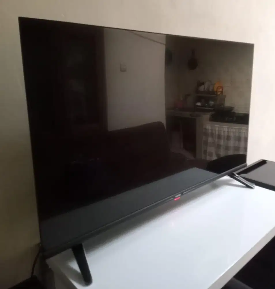 Tv LED merek coocaa 40inc, sudah google smart tv