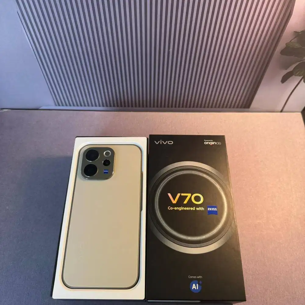 Vivo V70 5g 12/512gb  Resmi Indonesia Grey