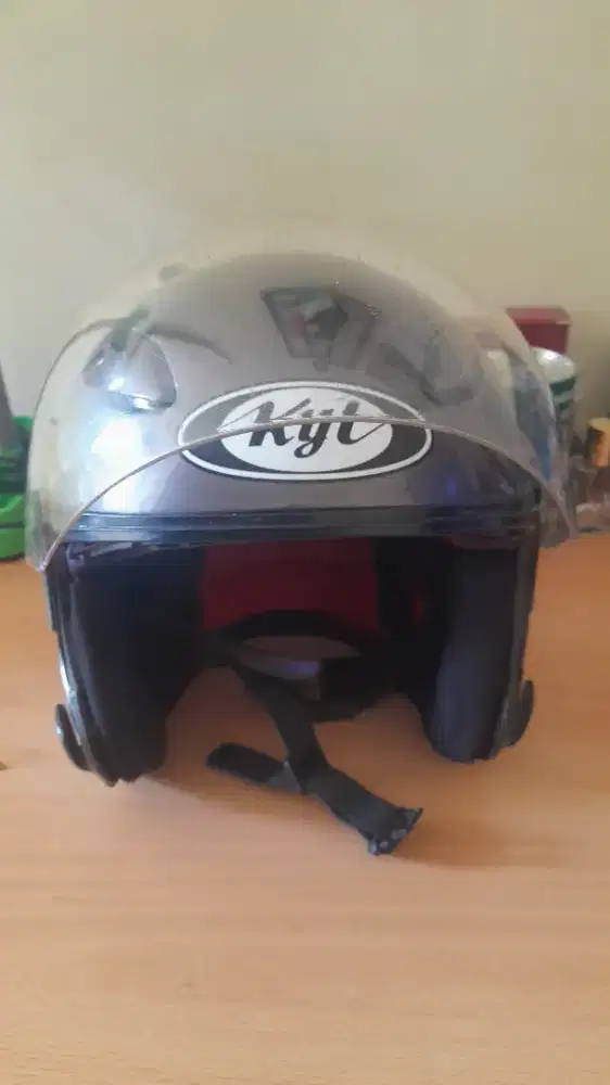 Helm KYT Orisinal