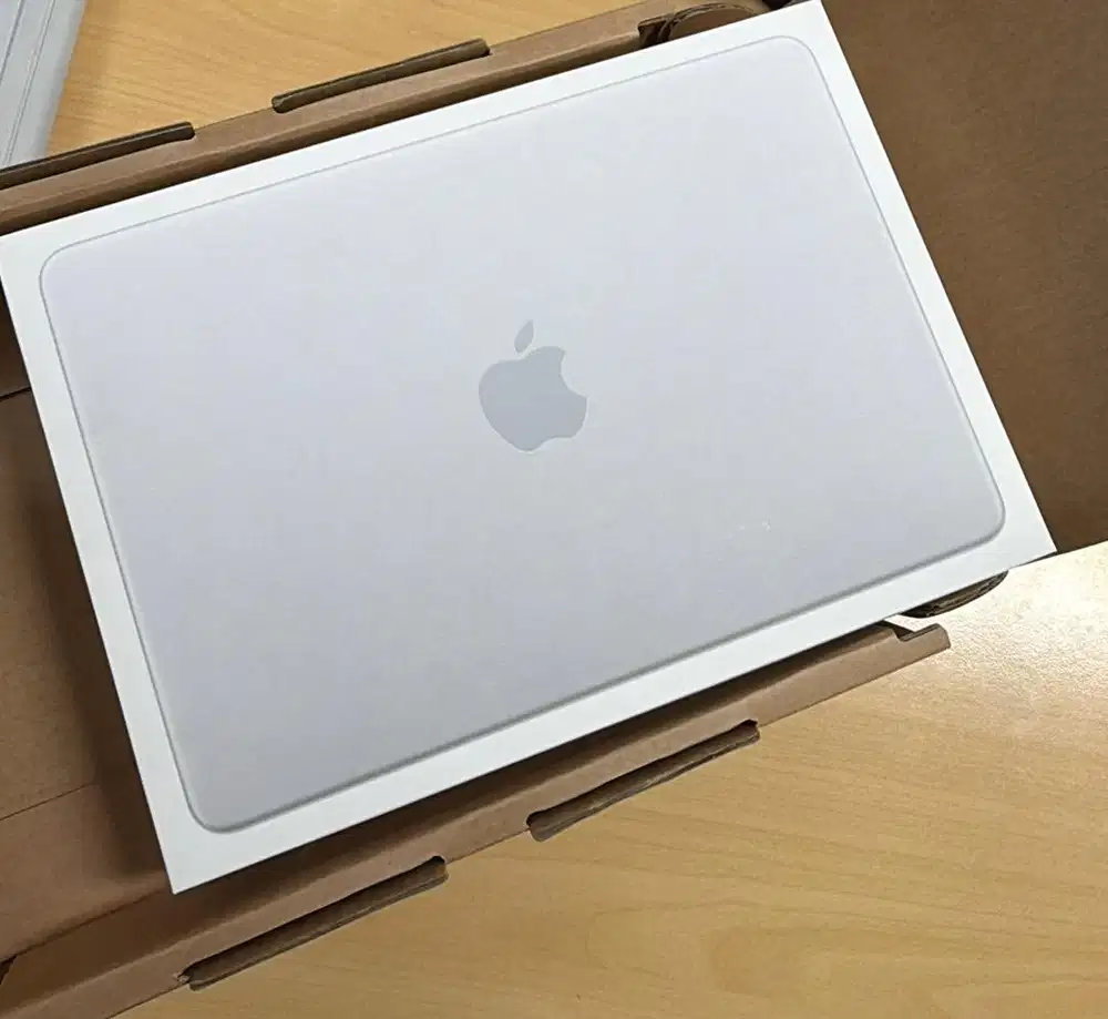 Apple Macbook Neo 13 CPU 8GB / 256GB