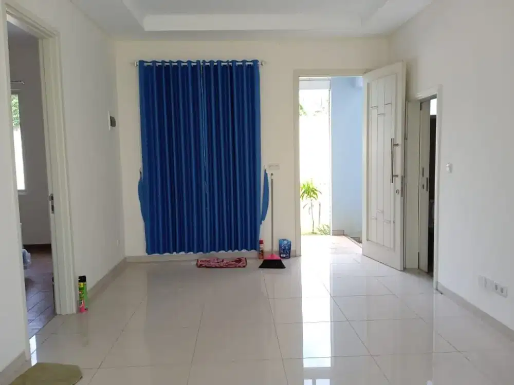 DISEWA RUMAH SUVARNA SUTRA CHIARA MURAH