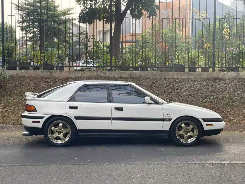Mazda Astina 1.8 tahun 1991