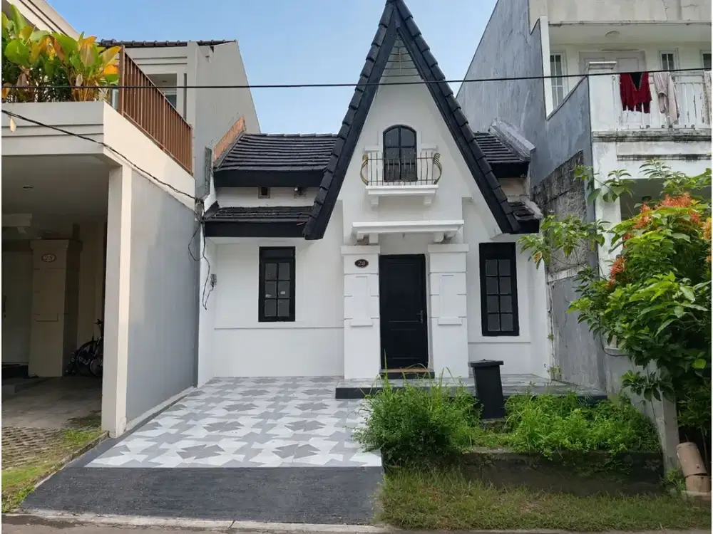 Dijual Rumah Bagus Strategis Siaphuni di Sentul City Ssr1142