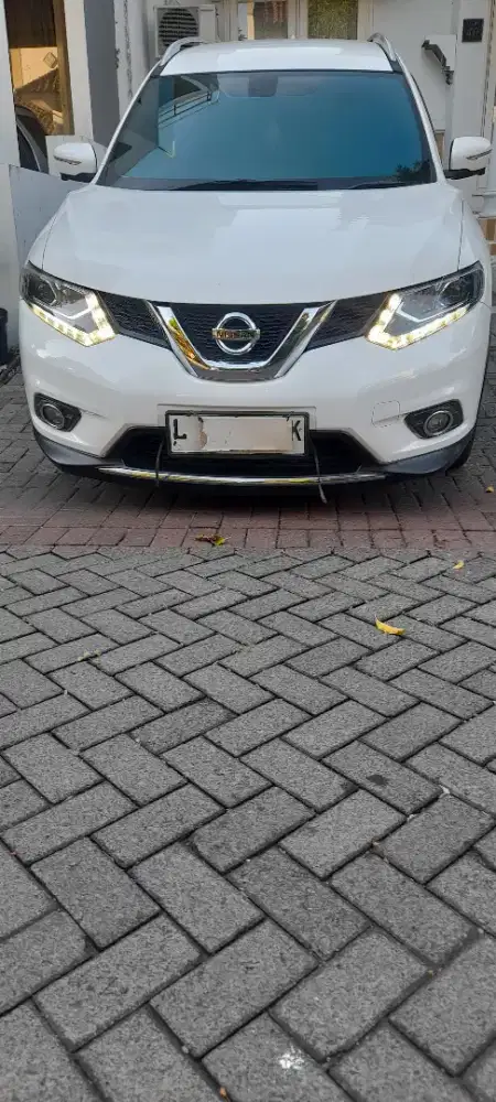 Dijual Nissan xtrail 2015 matic