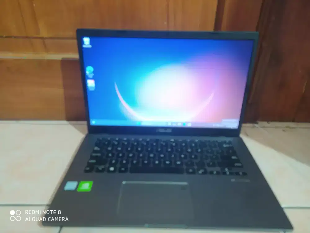 Asus Vivobook x409u/Core i7 gen 8/Ram8/SSD256/VGA Nvidia GeForce mx230