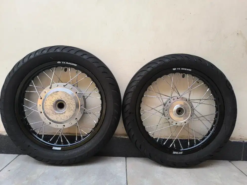 Velg vario 125/150 jari jari TK racing.