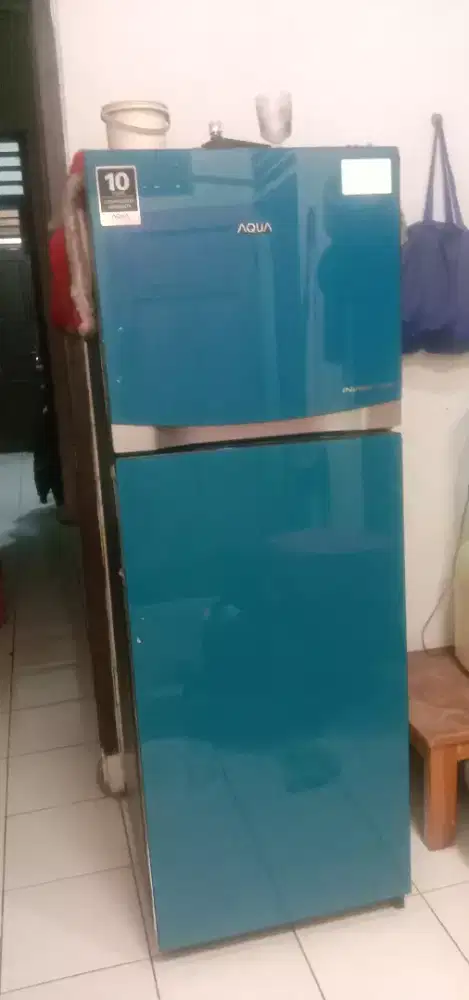 Kulkas ,mesin cuci 1 set