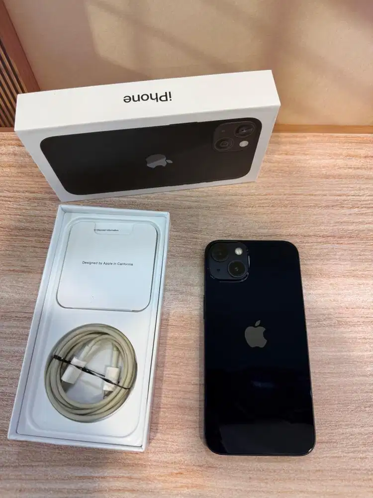 iPhone 13 128GB Midnight Ex iBox BH 98% Lengkap