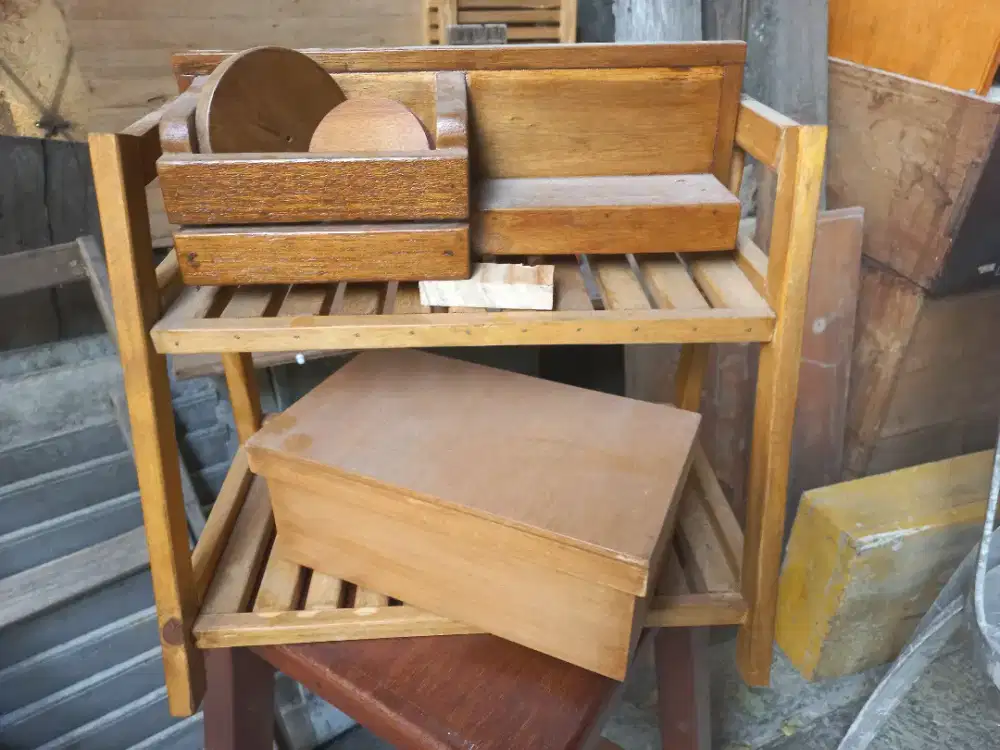 Terima pesanan pembuatan furniture, kitchen set dan partisi
