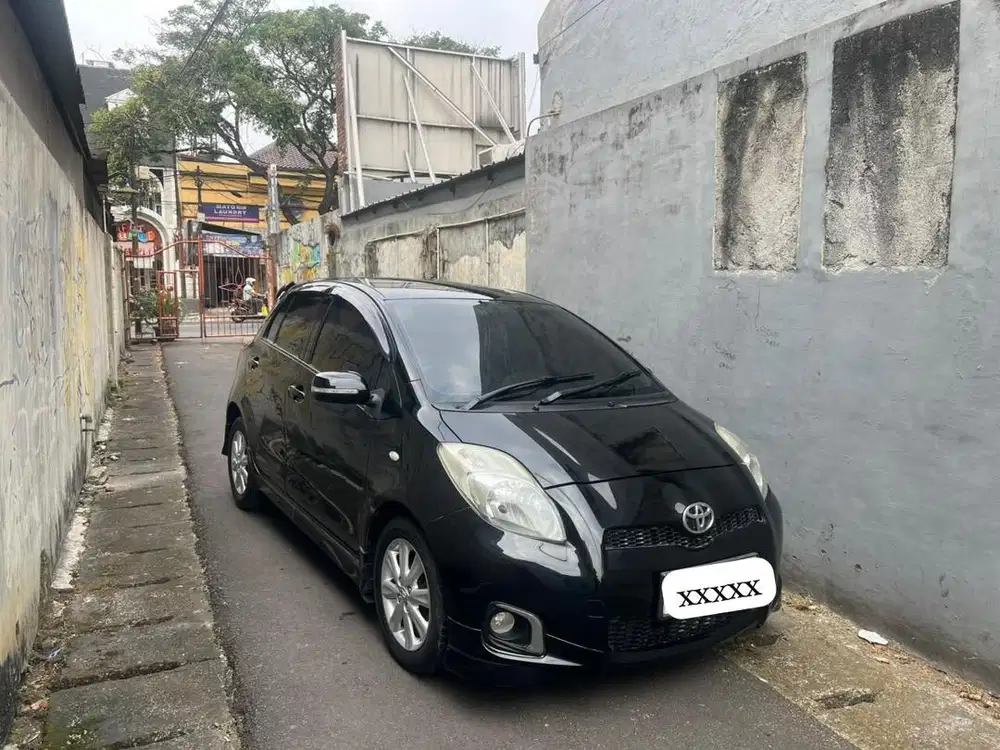 Toyota Yaris 2013 Bensin