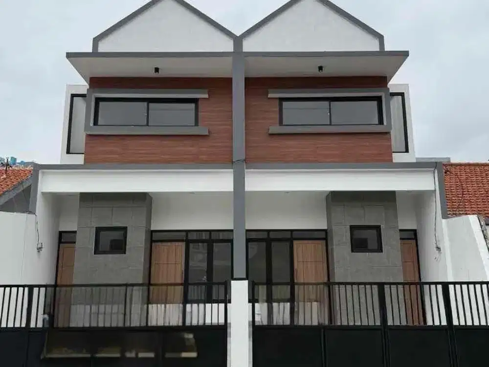 Dijual Rumah Baru Gress Tenggilis dekat Ubaya