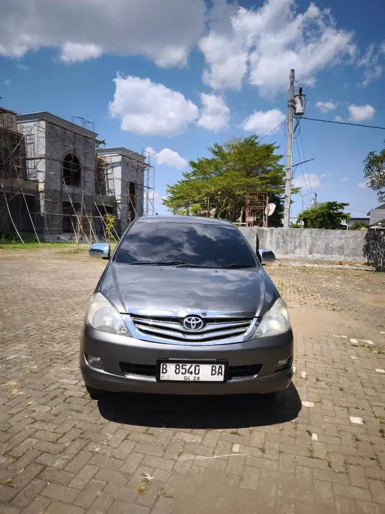 KIJANG INNOVA G LUXURY 2008 AT MATIC