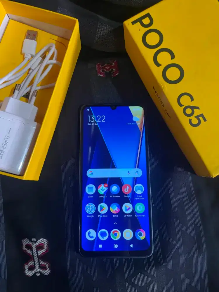 POCO C65 RAM 8/256gb fullset Nominus nokendala
