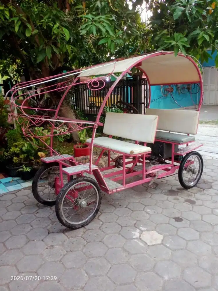 Jual Becak Cinta Wisata Siap Pakai - Cocok untuk Usaha, Harga Nego