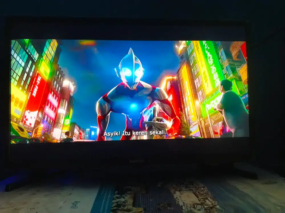 Misi mau jual tv LED Samsung 24 inc msh sperti baru,pemakaian seminggu