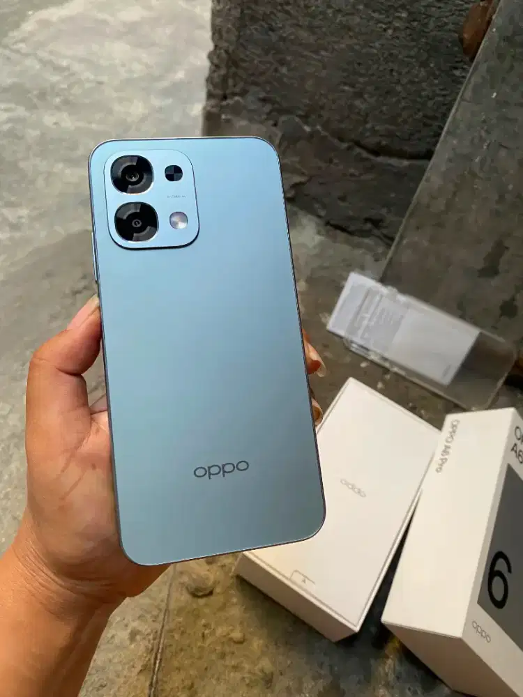 Oppo A6 Pro 16/128 Super AMOLED 7000Mah