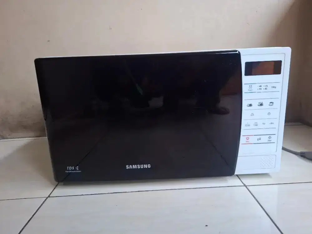 Microwave Samsung 20L Normal