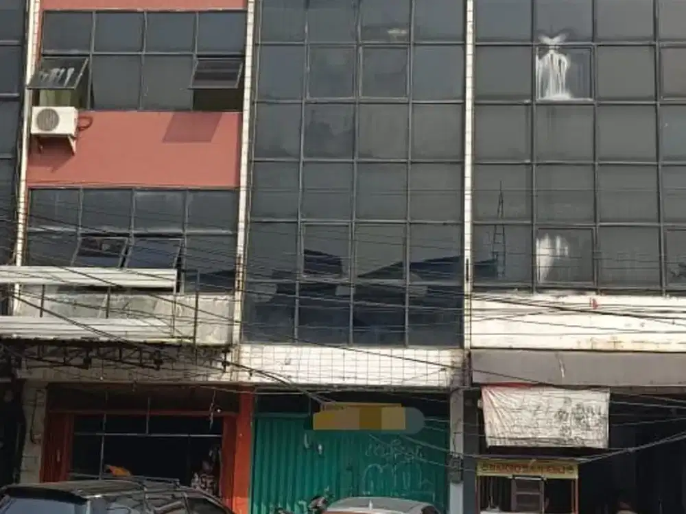 Disewakan Ruko Boulevard di Taman Galaxy Raya Bekasi