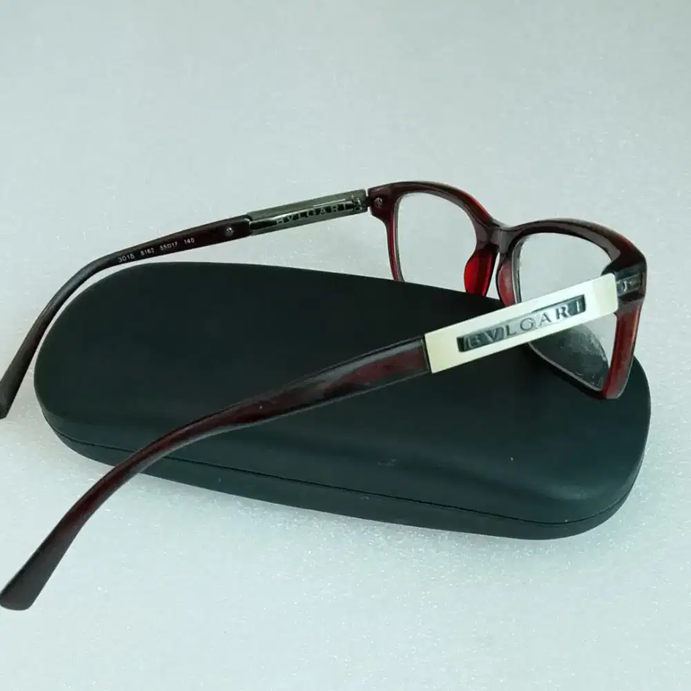 Kacamata BVLGARI