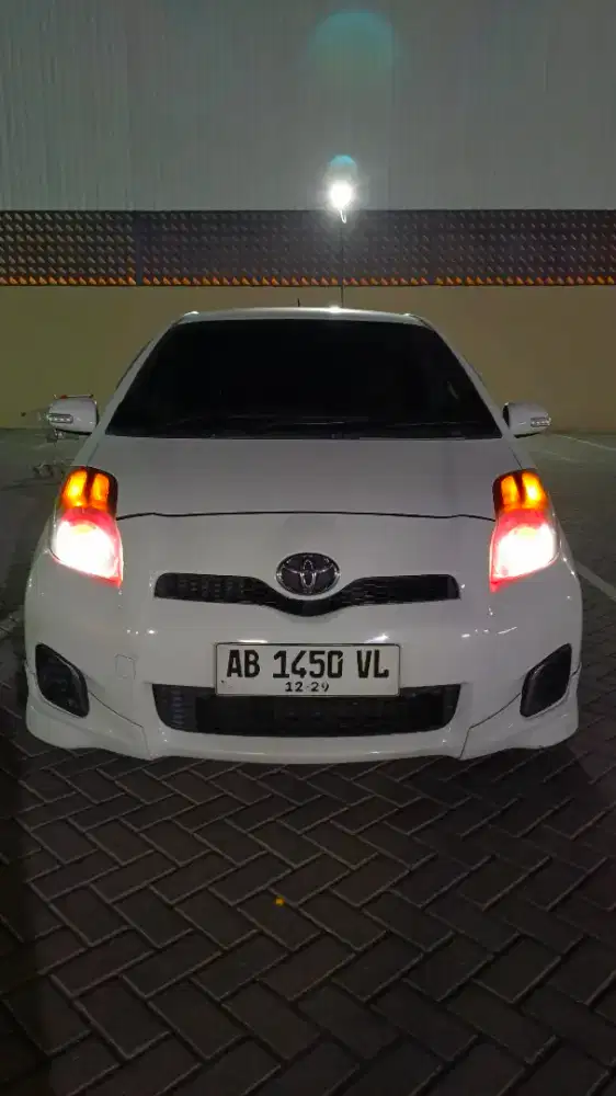Yaris E 2012 Matic
