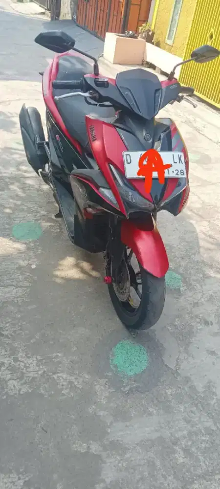 Yamaha aerox 2017 ori
