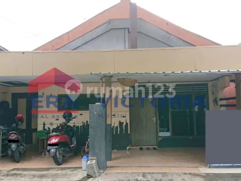 Rumah DIJUAL Berada Di Pandean Kota Kediri Akses 1 Menit ke Jalan Patimura, 2 menit ke Jalan Dhoho, Kilisuci, dan Pasar Setonobetek
