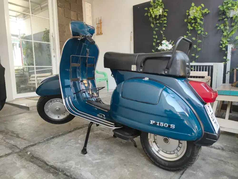 Vespa Strada 86 istimewa terawat
