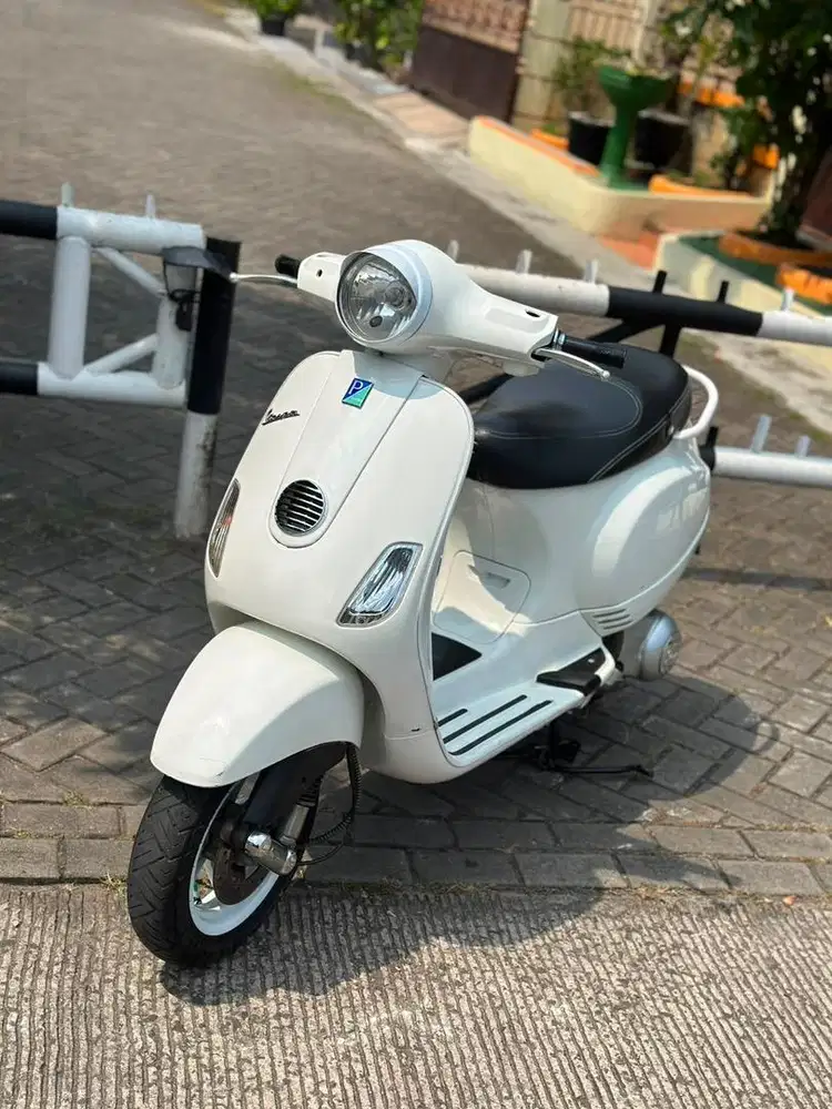 VESPA LX 150 2v 2011