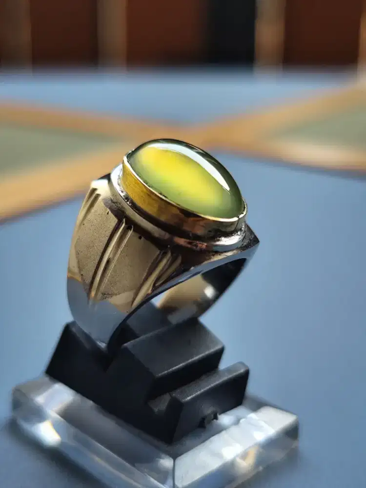 019 Idocrase neon green 18*12*8 ring monel sj 8,5 fenomena bergiwang