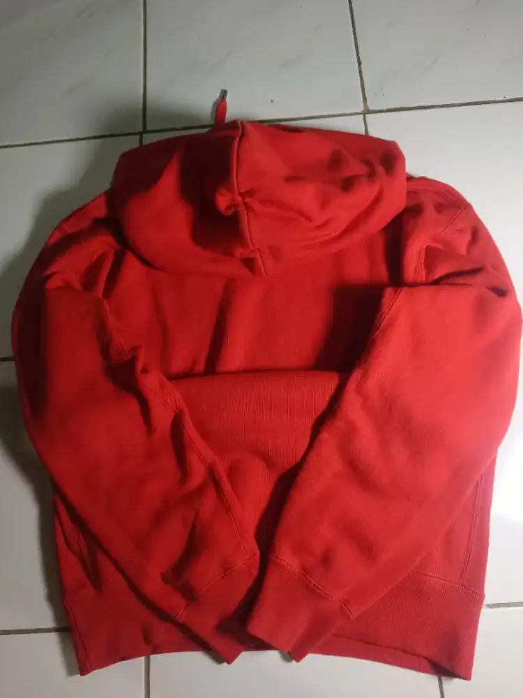 Hoodie Uniqlo UUU