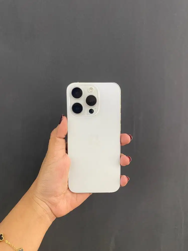 Iphone 15 Pro 128Gb iBox