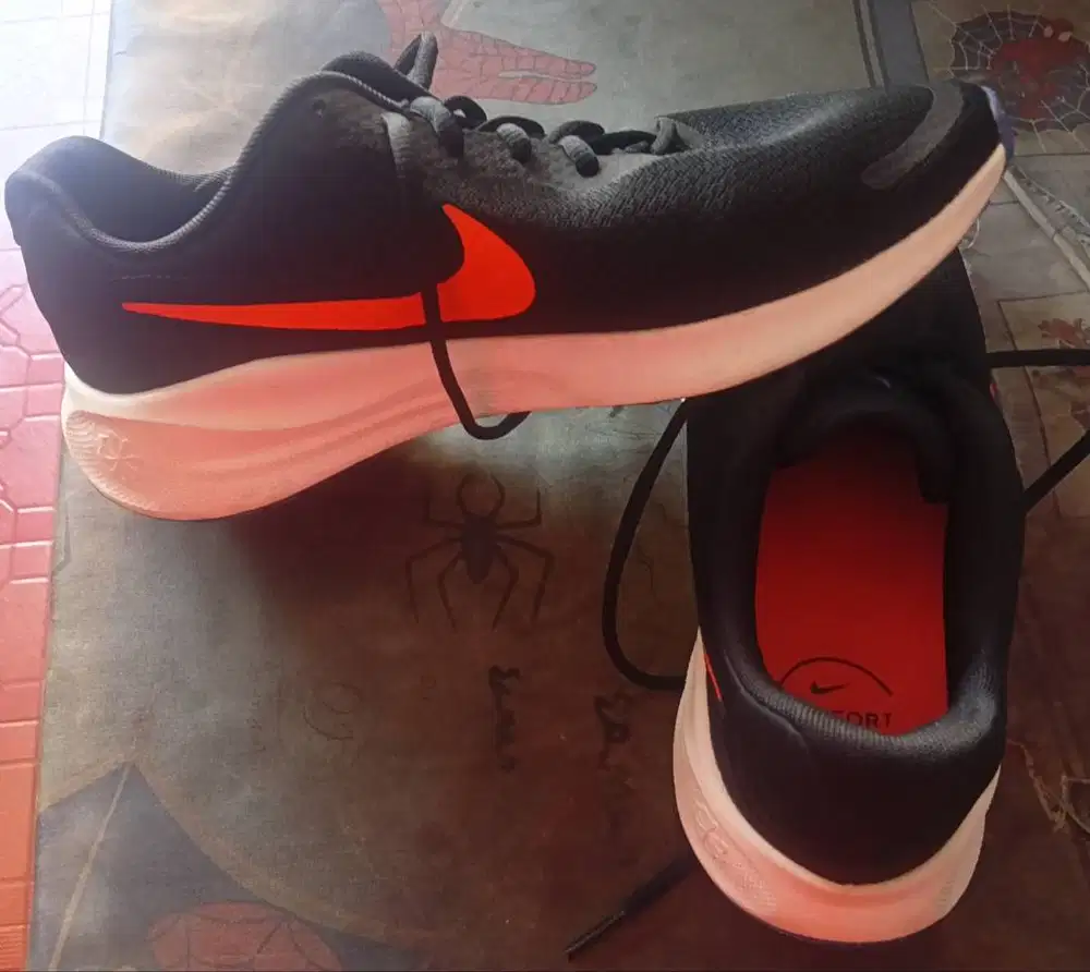 Sepatu Merk Nike Ori