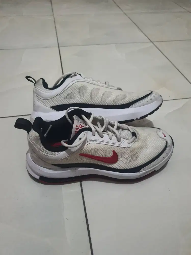 Nike Air Max AP size 42