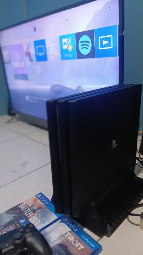 Jual PS 4 ori 1TB