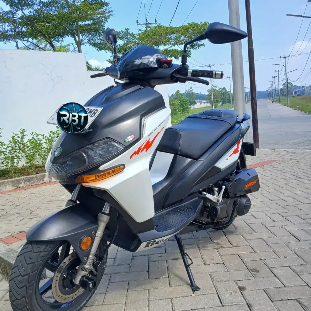 BENELLI X150 LIMITED EDITION
