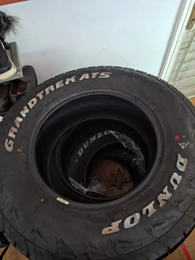 Dunlop grandtrek ATS pajero atau fortuner