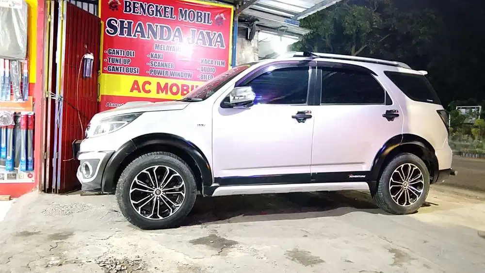 Daihatsu Terios 2013 Bensin