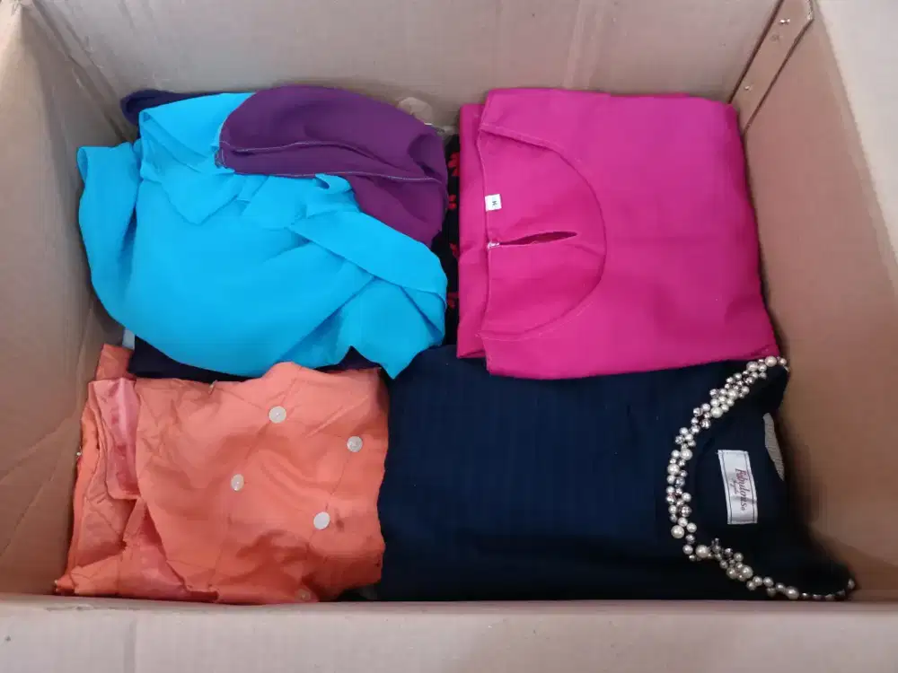 Baju wanita atasan dres gamis dll
