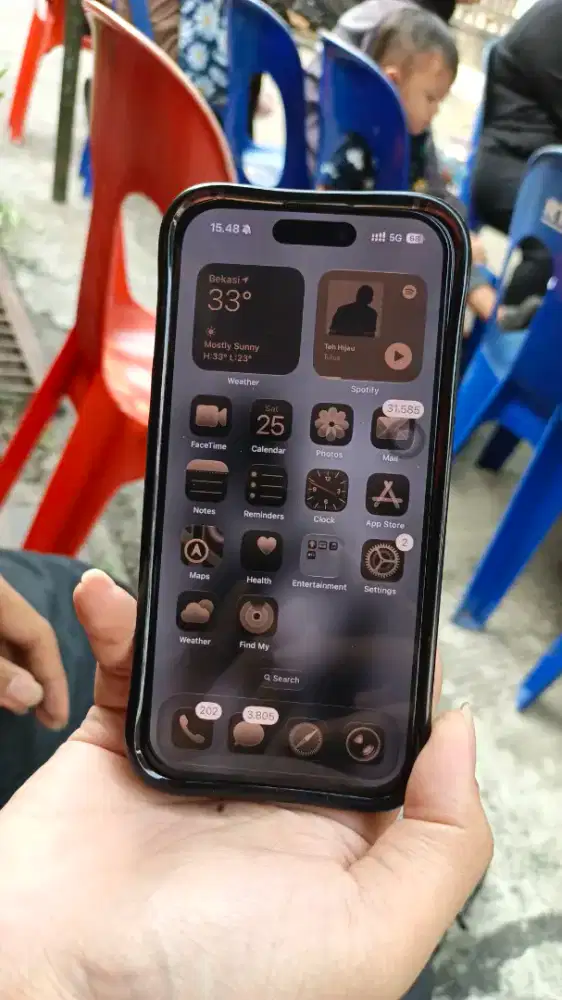 iPhone 15 pro 128