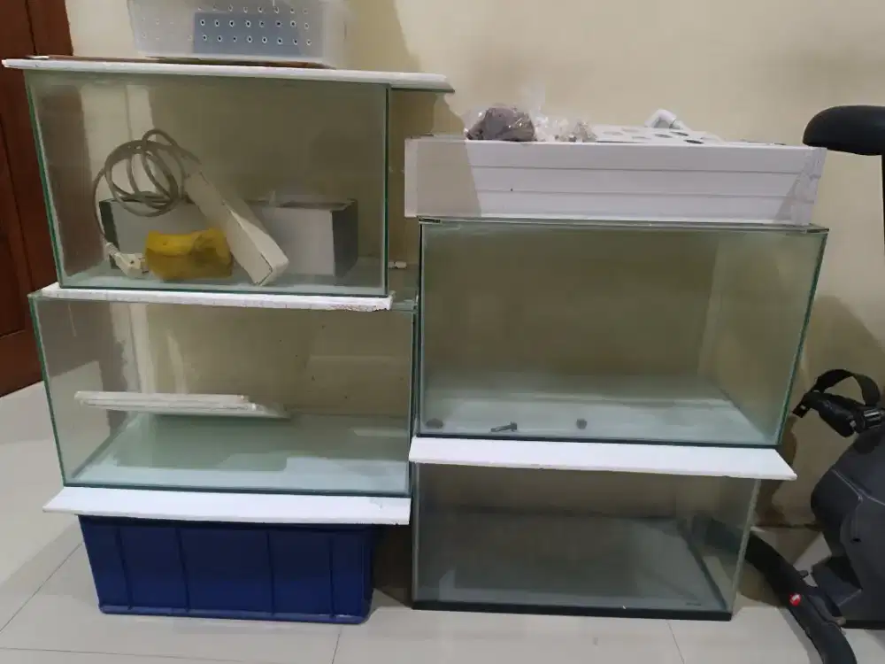 Jual Aquarium bekas borongan murah dan perlengkapannya