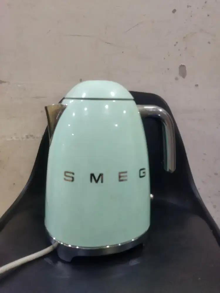 Smeg electric kettle