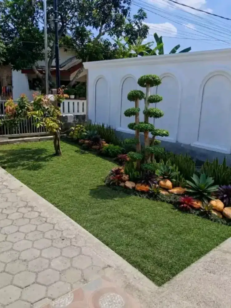 Tukang Taman dan kolam