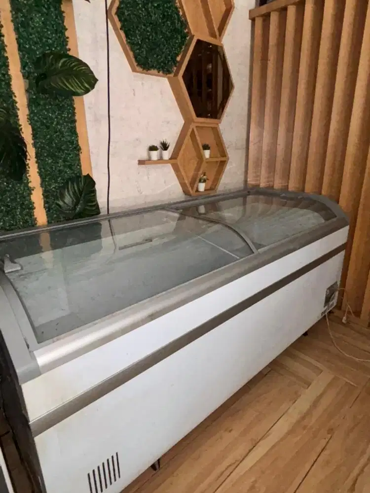 Chest Freezer GEA Sliding SD 700