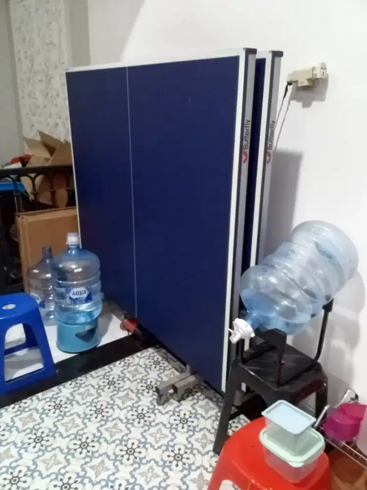 Meja tenis meja pingpong
