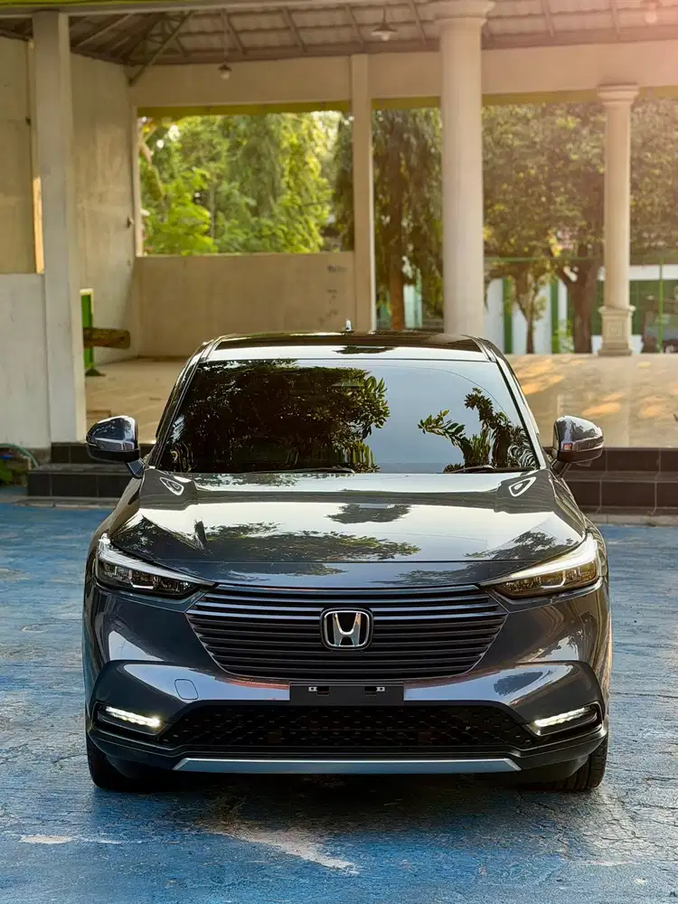DIJUAL (DP 35jt) HRV SE CVT Sensing 2022 MATIC KM 20rb LOW KM