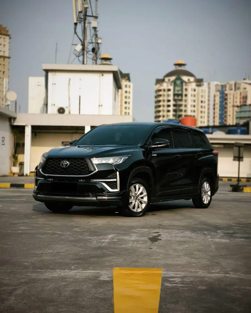 Toyota Innova Zenix V Hybrid Modelista 2024 Sangat Terawat