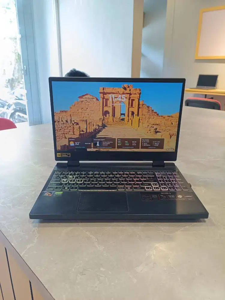 Dijual Bu Laptop Second Gaming merk Acer Nitro